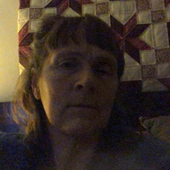 Meet your Posher, Amy - Picture 1 of 1